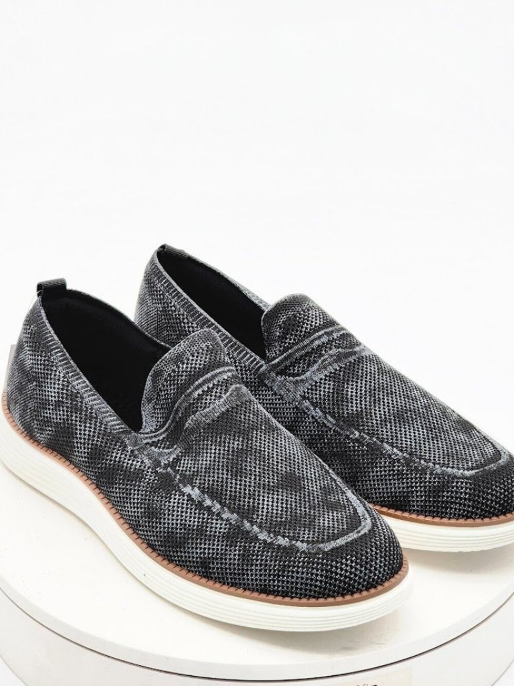 Akademiks Dayton-01 Black Knit Slip On Loafers Men’s Size 11 New